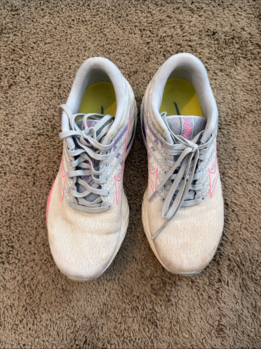 Mizuno Wave Inspire 19 Gray and Pink Women's Running Shoes Sz &